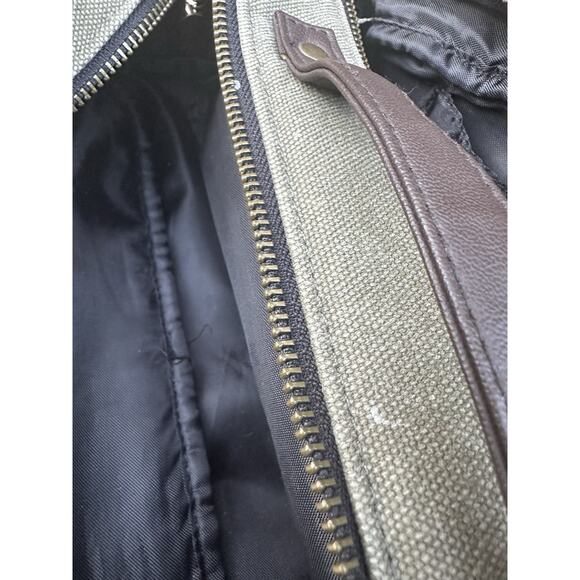 Lacrosse Shave Kit Travel Bathroom Make up Grooming - Olive Green/ Khaki - Picture 8 of 12